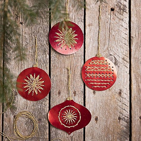 CC ORNAMENTE CRACIUN PT BRODAT, ROSII, 8.5-12 CM, HOLE SIZE 3 MM, 8/SET 219610 [4]