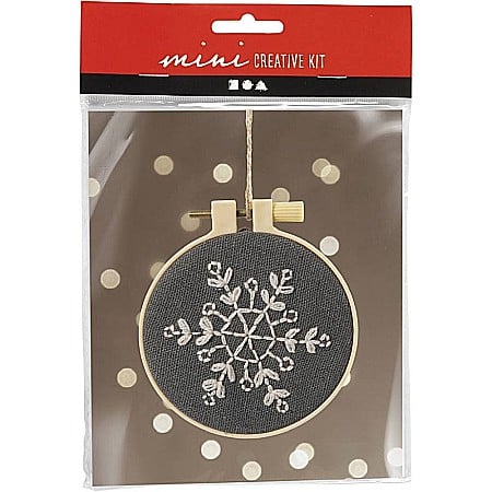 Seturi creative Christmas - CC MINI KIT CREATIV BRODERIE CRACIUN DECORATIUNI SUSPENDATE FULGI DE ZAPADA 977487