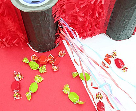 GOD PINATA PARTY MASINA POMPIERI 47*17*25.5CM WM-PSPO [1]