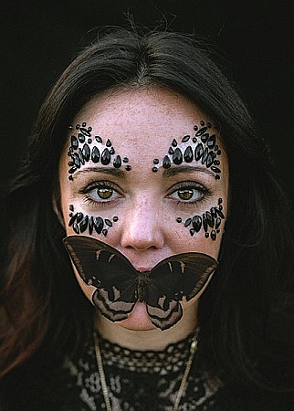 PD DECORATIUNE PARTY PENTRU FATA CRISTALE NEGRE 15*9CM NDT6-010 [1]