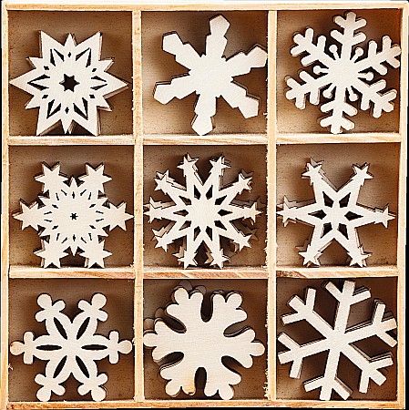 Decoratiuni Craciun - KP DECORATIUNI LEMN CRACIUN  45 piese, 9 modele, 3cm 18521105