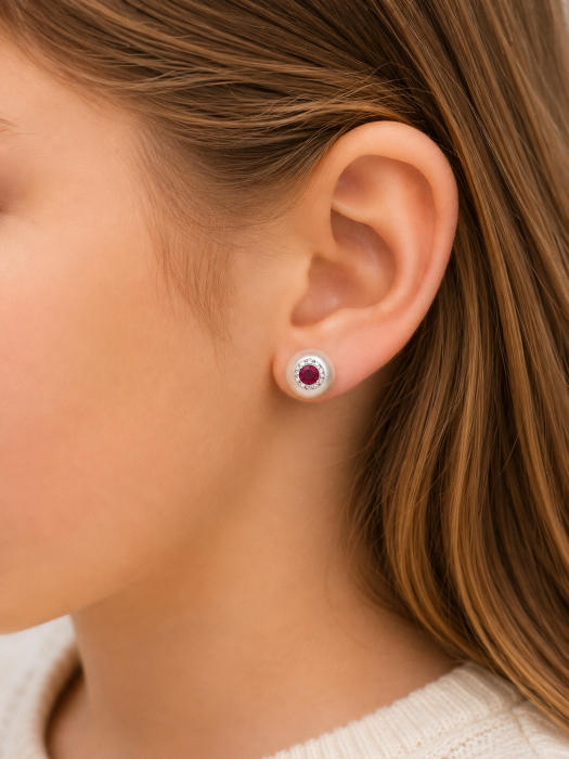 Cercei copii „Perla si Rubin” din Aur 14K – 8 mm, cu Șurub și Protecție [2]