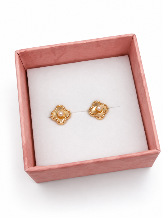 Cercei copii din aur 14K, Floare cu Perlă – 5 mm, cu Șurub și Protecție [4]