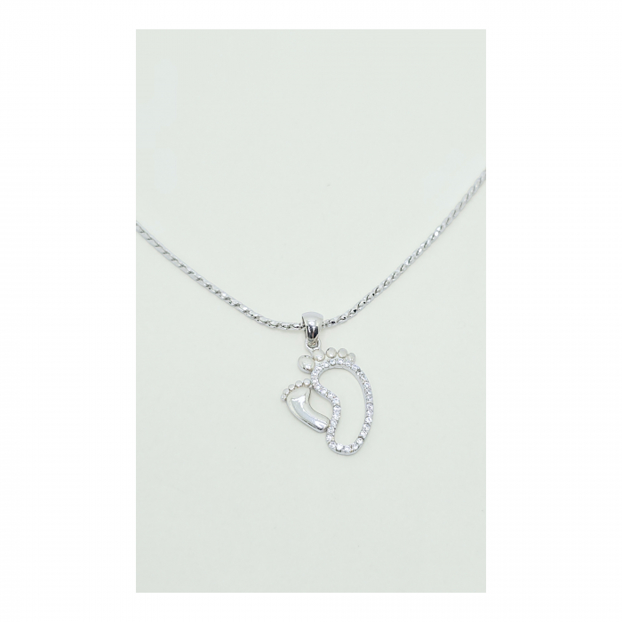 Medalion cu Piciorușe Bebe din Argint 925 cu Cristale Zirconia – 1.43 g [4]