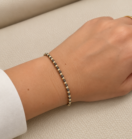 Brățară cu Biluțe Aurii și Gri din Aur 14K – Model Elegant și Delicat [1]