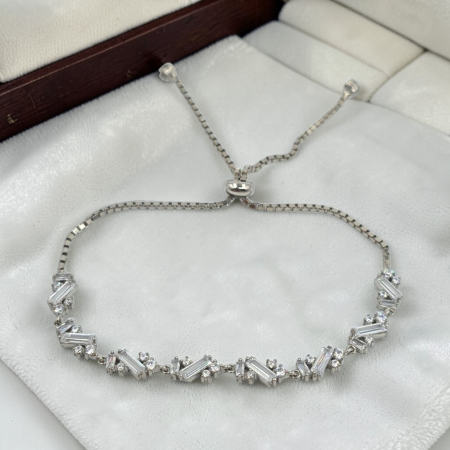 Bratari din argint - Brățară reglabilă din argint 925 cu zirconii baguette – design modern elegant