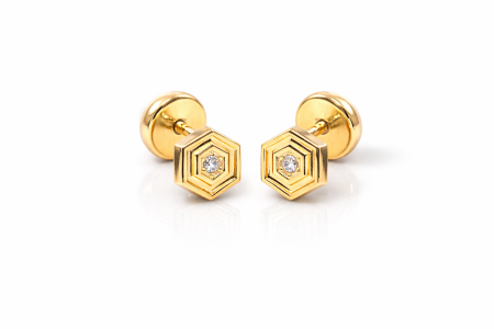Bijuterii din aur - Cercei copii din aur 14K – Hexagon cu piatră centrală, închidere filet (0+)