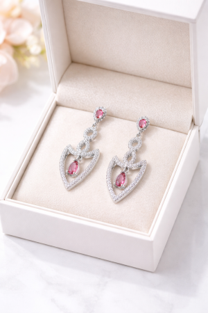 Cercei din argint 925 cu zirconii roz – model elegant cu inimă [1]