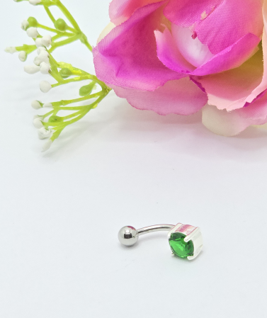 Cercel de Buric din Argint 925, pietre Zirconia verde. 1.88 gr, 2.3 cm. [1]