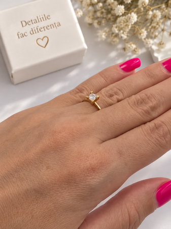 Inel de logodnă din aur galben 14K cu piatră strălucitoare – Eleganță clasică [2]