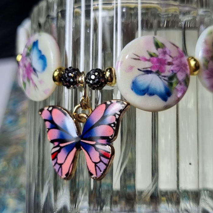 Marysia Butterfly and Love [9]