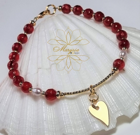MINIMALIST STYLE - Marysia Red Agate, Pearls and Heart