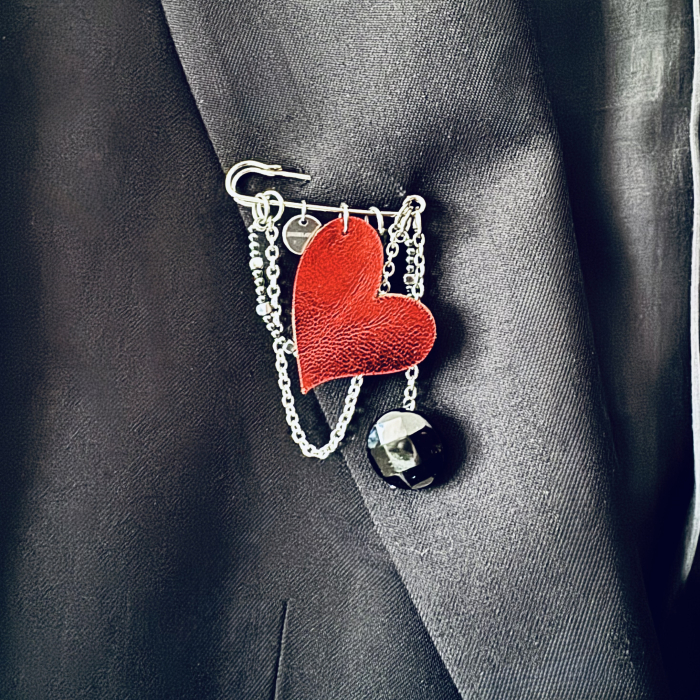 Brosa piele inima rosie si piatra mare de onix [1]