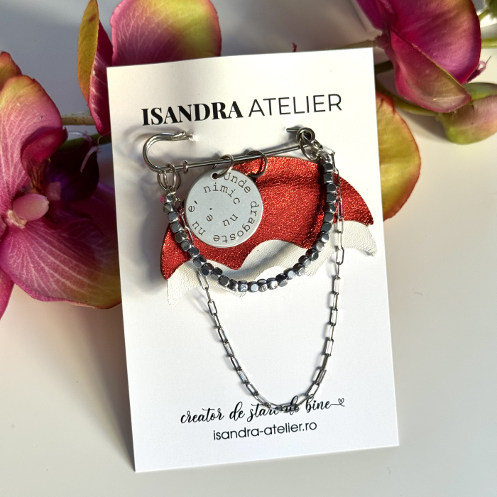 Brosa piele inima si banut gravat "Omul bun..." [6]