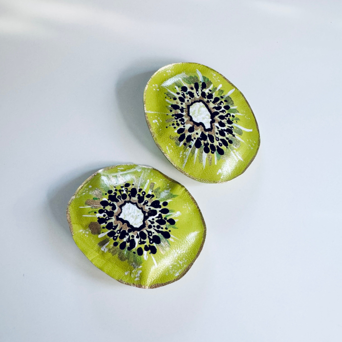 Brosa statement piele naturala kiwi [2]