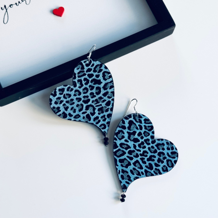 Cercei inima - Cercei piele inima mare animal print bleu