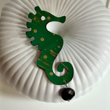 Brose si alte accesorii - Brosa piele calut de mare verde