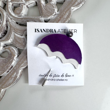 Martisoare piele - Brosa piele umbreluta mov cu alb