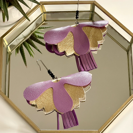 Cercei piele - Cercei floare mare contrast mov lila