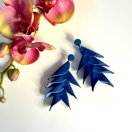 Cercei floare - Cercei piele Heliconia albastru