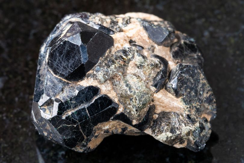 Spinel – piatra care a fost regină fără să-și spună numele