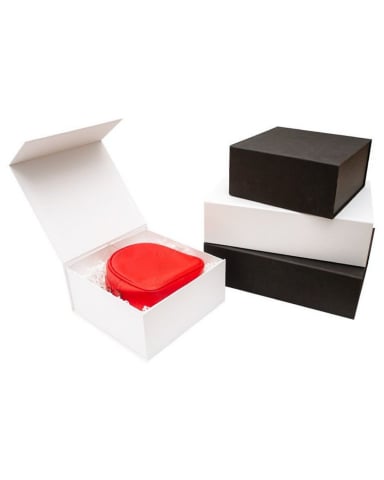 Accesorii - Cutie pentru cadouri cu inchidere magnetica