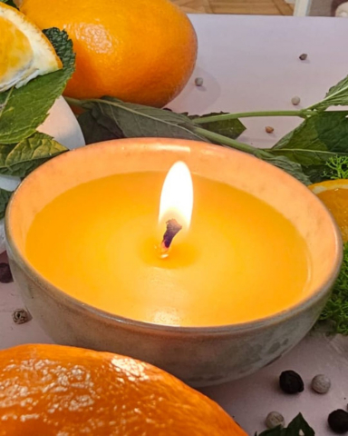 Lumânare artizanală Mint Me, Pretty – mentă, mandarină & chilli [1]