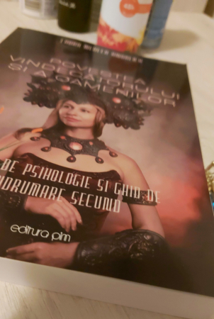 Categoria totala - Pachetul 4 ”Cărți de psihologie marca Medeea” (Util pentru fete, ”în urcuș”)