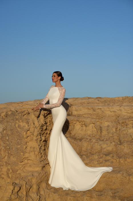 PYRITE Rochie de mireasa tafta cu accesoriu floare [2]