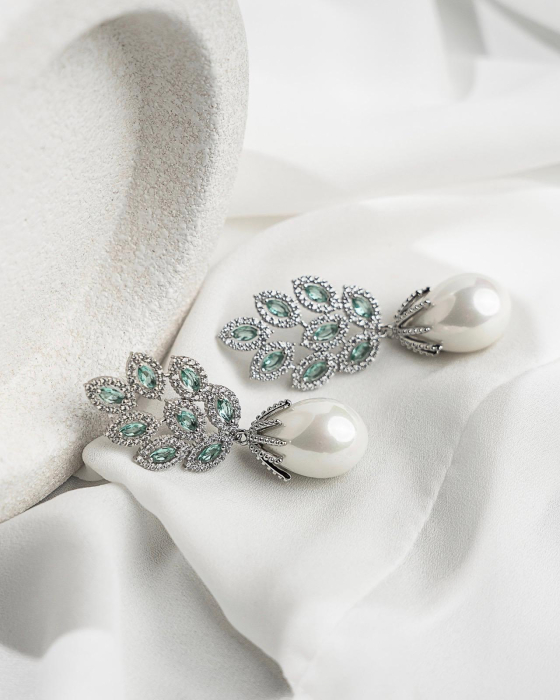 Cercei Elegance Pearl – Cristale Verde Smarald & Perlă [2]