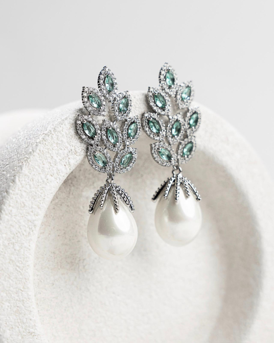 Cercei Elegance Pearl – Cristale Verde Smarald & Perlă [3]