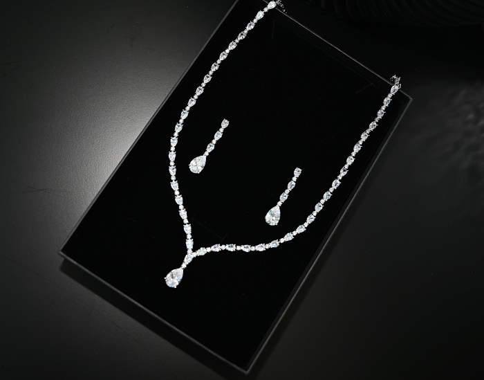 Set “MAJESTIC” – cristale mari, prezență impunătoare [2]