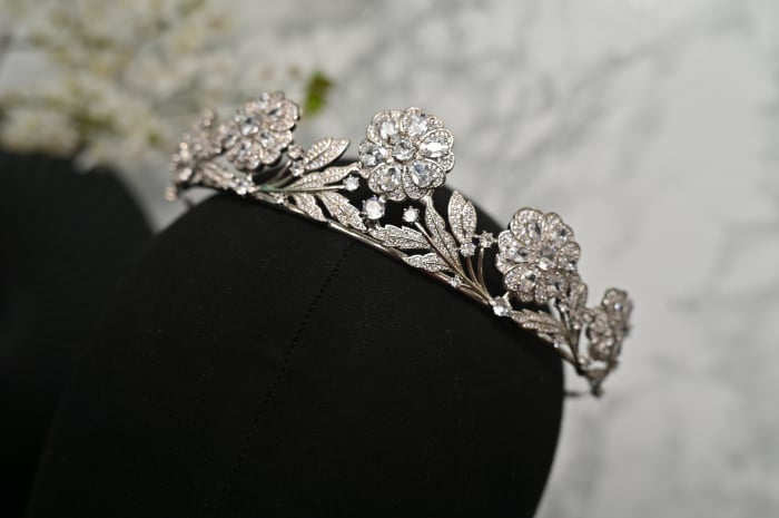 Tiara “Alice” cu cristale Zirconiu Cubic [3]