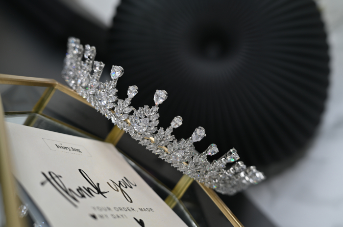 Tiara ANAIS, strălucire și eleganță cu cristale Zirconiu Cubic [2]