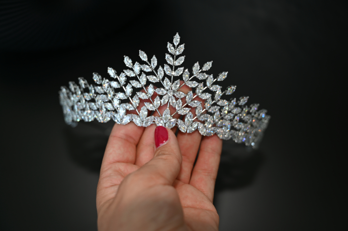 Tiara RANIA, romantică, strălucire intensă, elegantă [2]