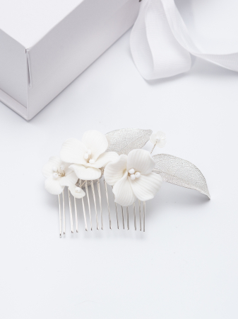 Piepteni & Pini - Accesoriu  “Bloom” cu flori din ceramica si frunze argintate