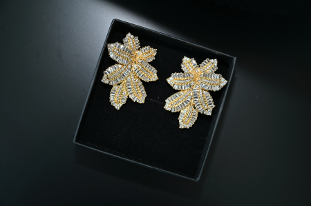 Cercei - Cercei AMARA Gold – inspirați din frumusețea florilor