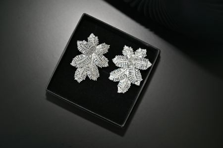 Cercei - Cercei AMARA Silver – inspirați din frumusețea florilor de migdal