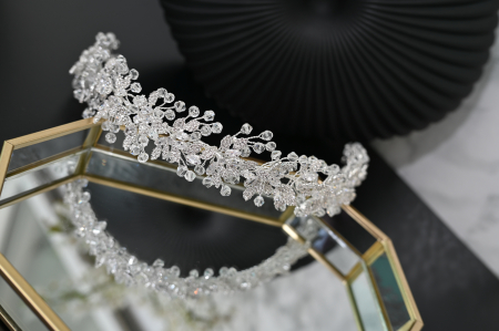 Diadema AVA, romantică, strălucitoare, cu Zirconiu Cubic [1]