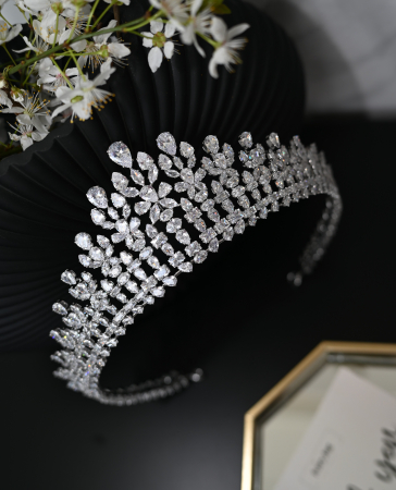 Coronite/Tiare - Tiara “Katherine” cu cristale Zirconiu Cubic