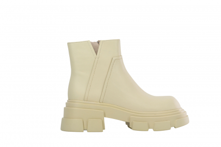 Ghete si botine - WANDA