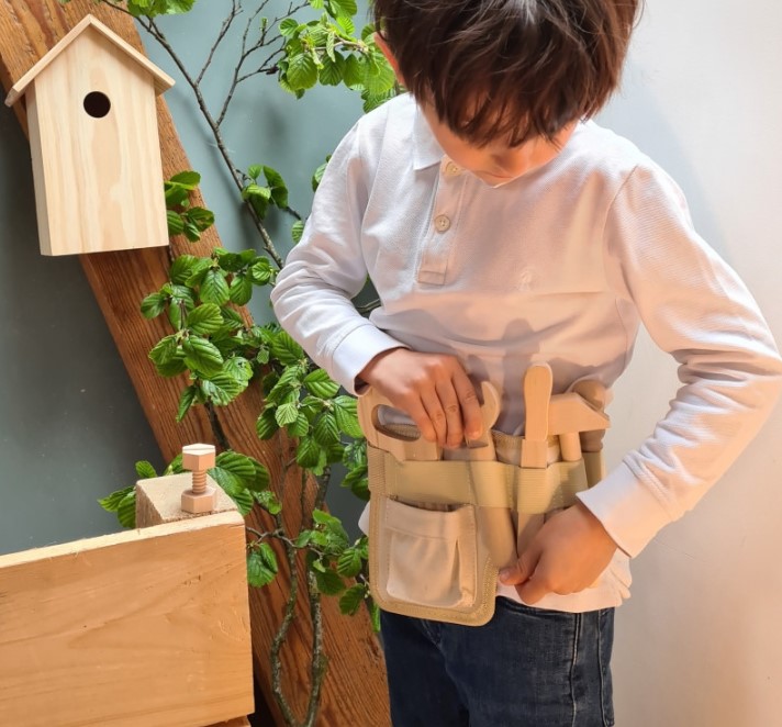 Top 5: Seturi de unelte pentru copii care fac joaca mai interesantă