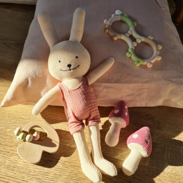 Jucarie Zornaitoare Flexibila Pastel, cu Elastic, din Lemn [2]