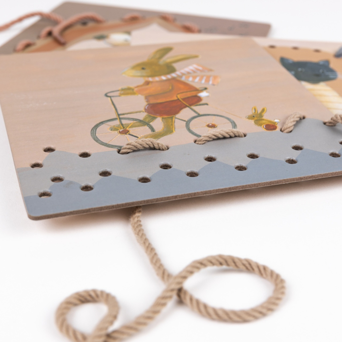 Planse de cusut cu siret, Egmont Toys [4]