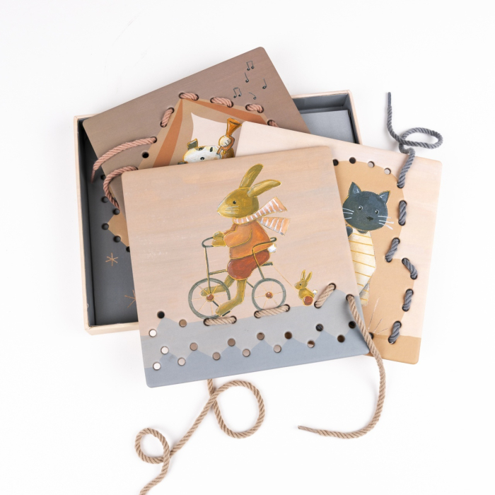 Planse de cusut cu siret, Egmont Toys [2]