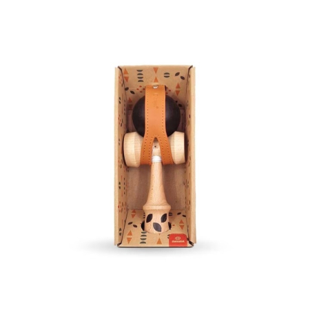 De exterior - Kendama din lemn, Svoora