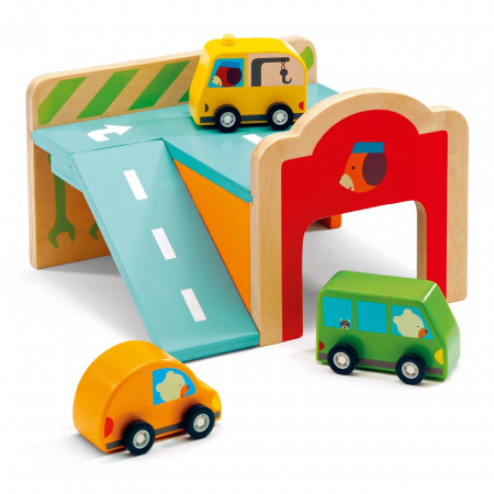 Pentru Bebe - Mini Garaj din Lemn cu Rampa, 3 Masinute Incluse