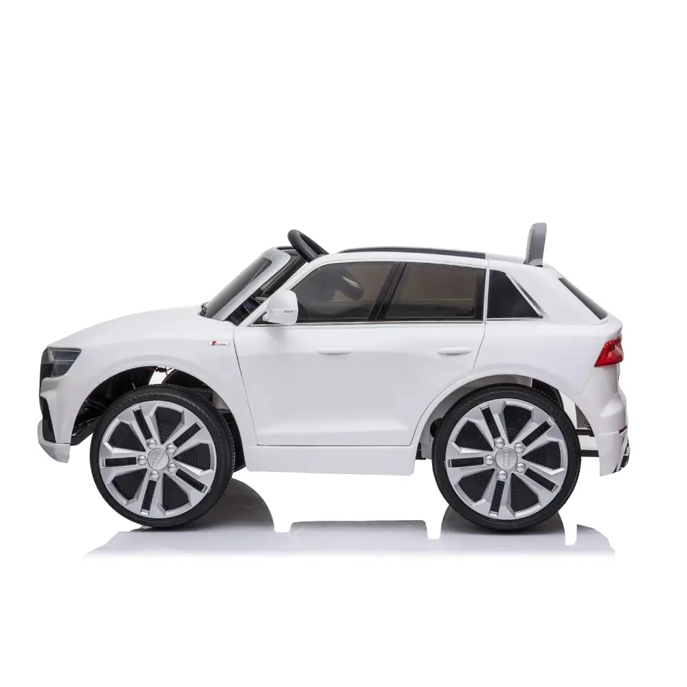 Masina pe acumulator Audi Q8 (JJ2066 / 1 alb) [2]
