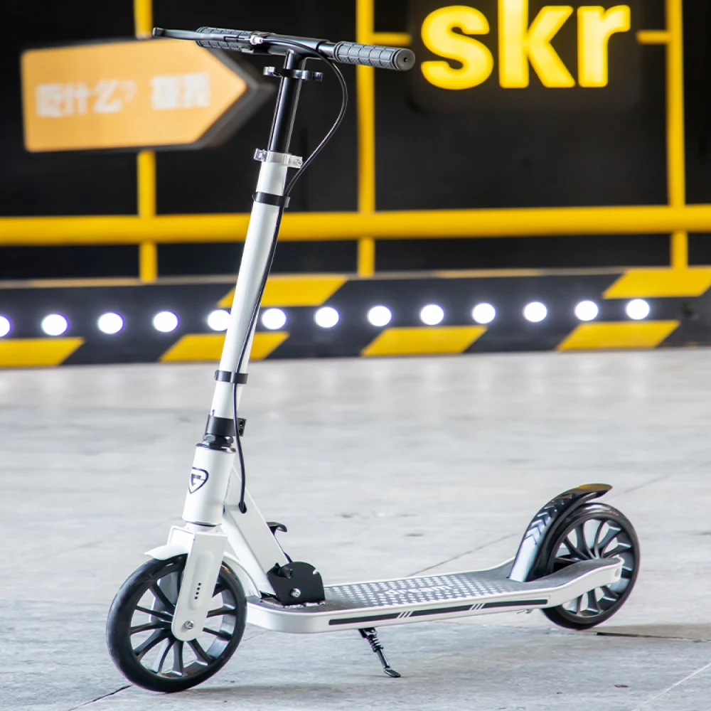 Trotinetă pentru copii cu 2 roți, frână de mână și ghidon reglabil, alb, RTM Scooter (97438) [1]