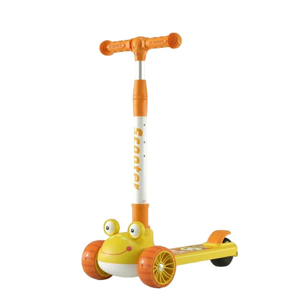 Trotinete cu 3 roți - Trotinetă pentru copii cu 3 roți luminoase, muzică și lumini, galben, RTM Scooter (66995)